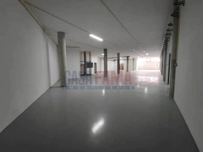 Armazém para Venda em Santo Tirso, Couto (Santa Cristina e São Miguel) e Burgães Foto 24