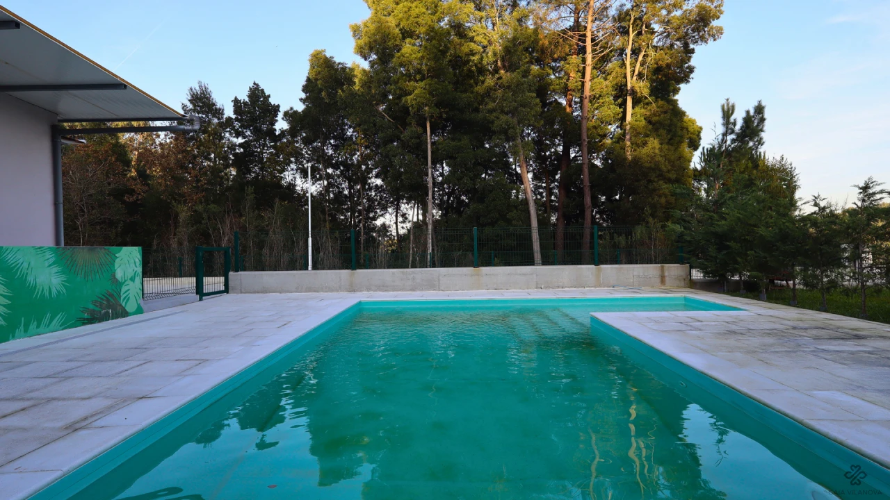 Moradia T4 para Venda em Santa Marinha e São Pedro da Afurada Foto 29