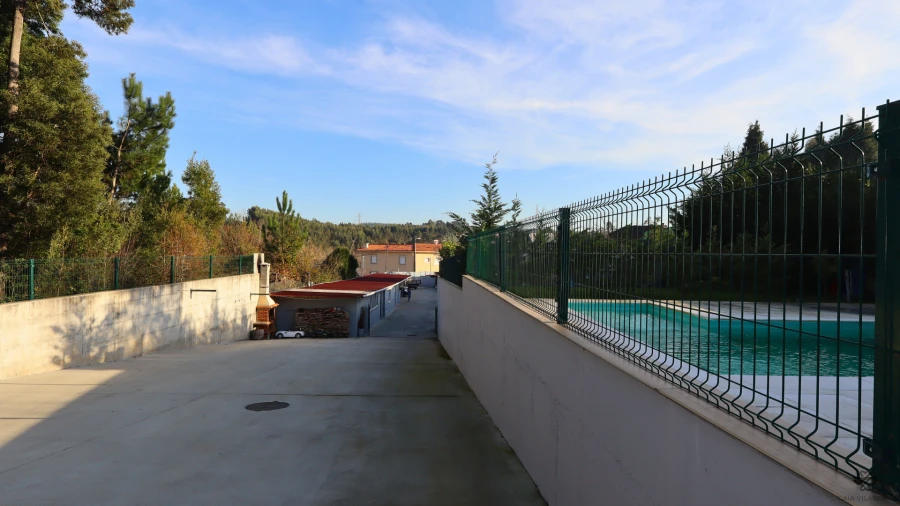 Moradia T4 para Venda em Santa Marinha e São Pedro da Afurada Foto 30