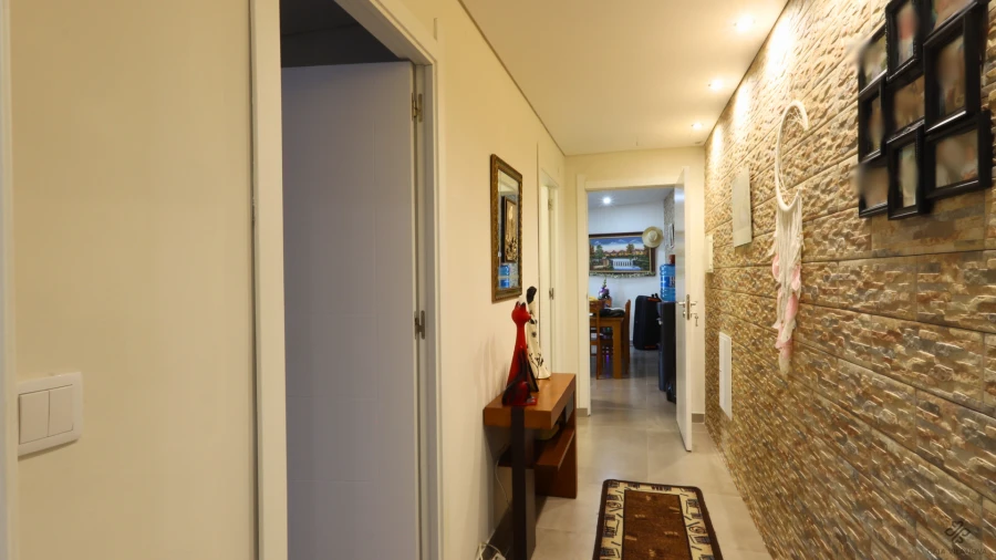 Moradia T4 para Venda em Santa Marinha e São Pedro da Afurada Foto 37