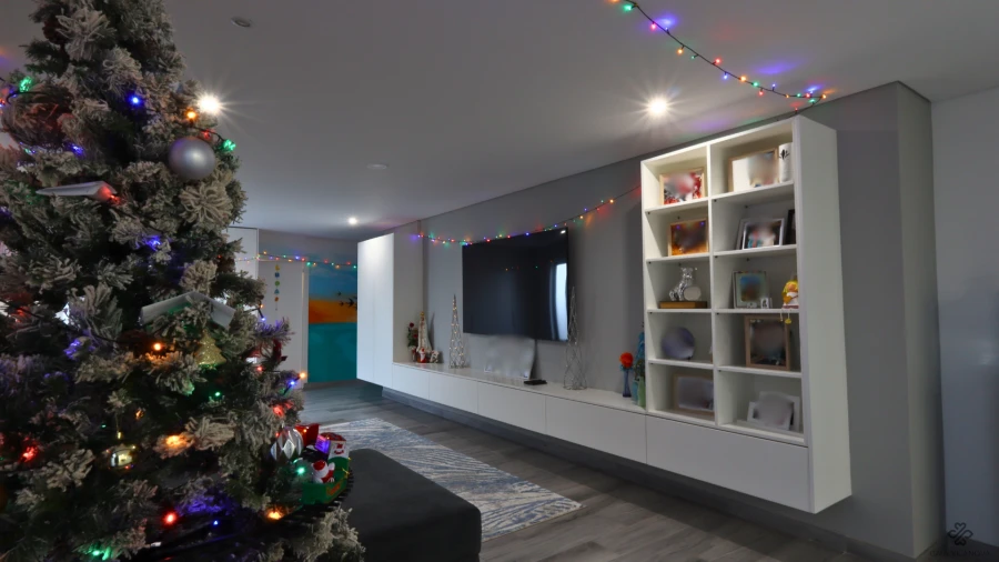 Moradia T4 para Venda em Santa Marinha e São Pedro da Afurada Foto 5