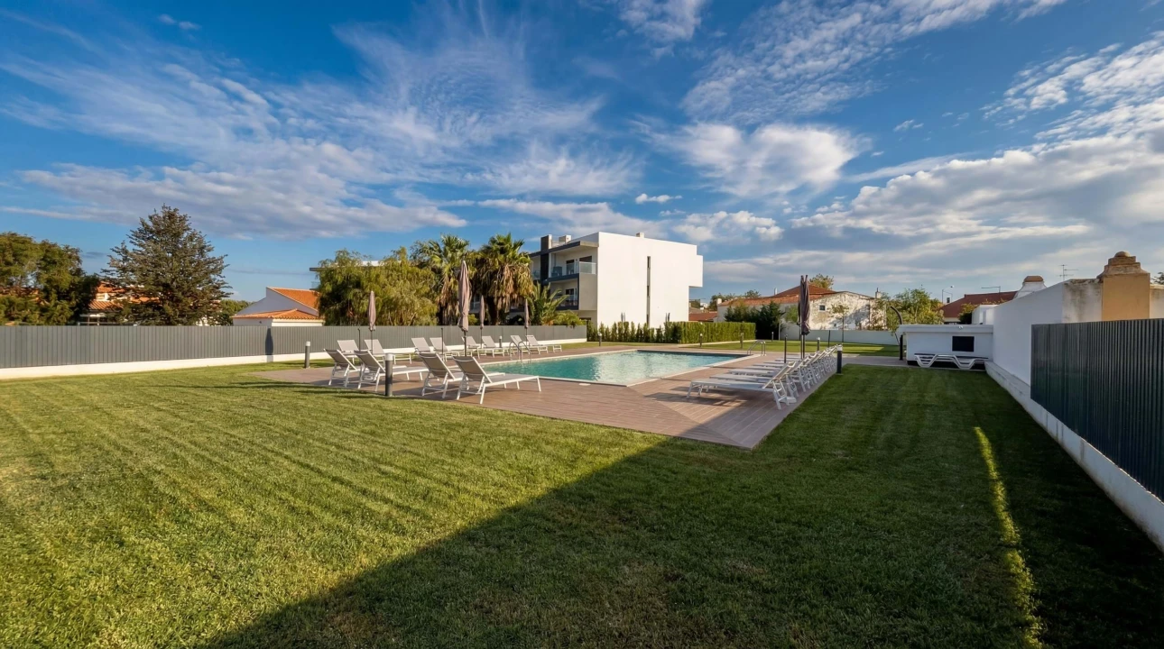 Apartamento T3 para Venda em Ferreiras Foto 23