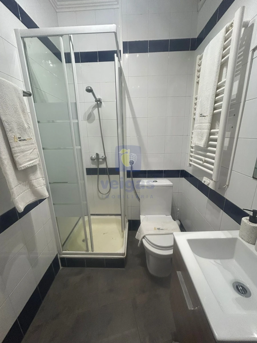 Apartamento T2 para Venda em Santa Maria Maior Foto 4