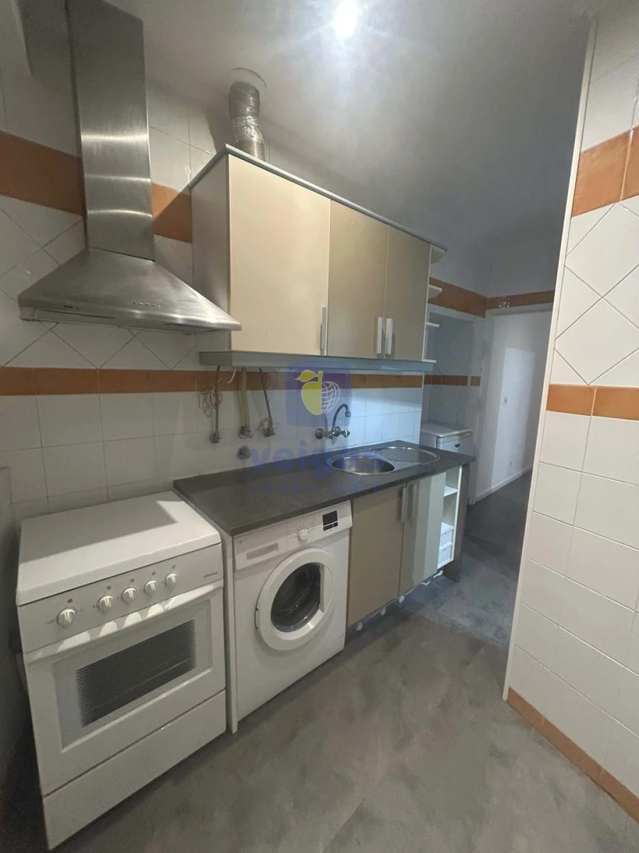 Apartamento T2 para Venda em Santa Maria Maior Foto 9