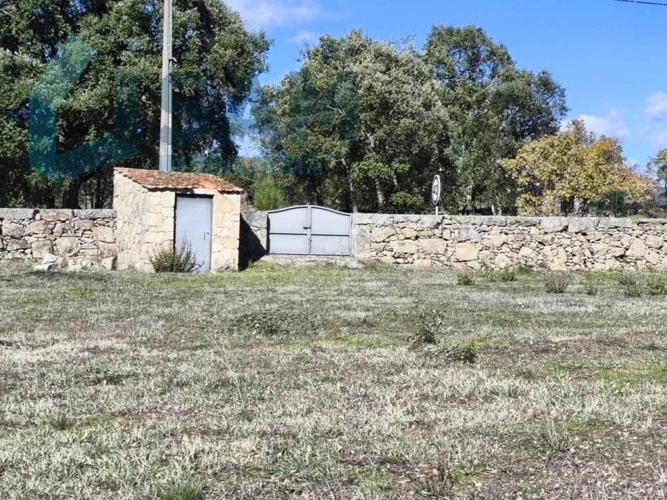 Quinta T1 para Venda em Juncais, Vila Ruiva e Vila Soeiro do Chão Foto 8