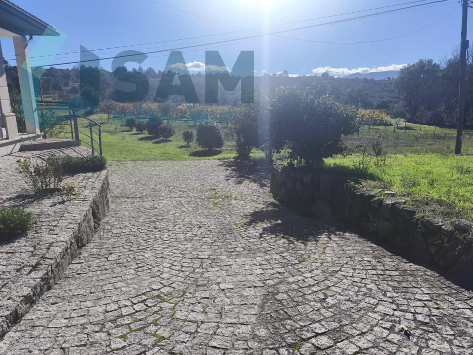 Quinta T1 para Venda em Juncais, Vila Ruiva e Vila Soeiro do Chão Foto 6