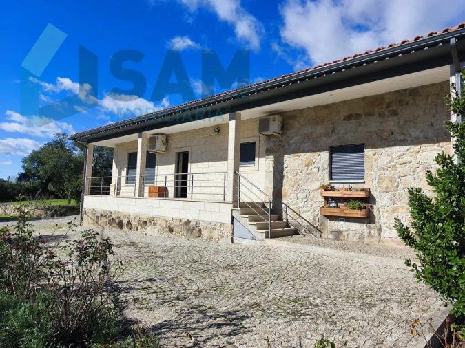 Quinta T1 para Venda em Juncais, Vila Ruiva e Vila Soeiro do Chão