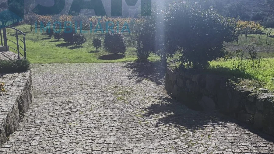 Quinta T1 para Venda em Juncais, Vila Ruiva e Vila Soeiro do Chão