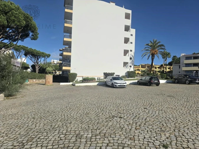 Apartamento T2 para Venda em Quarteira Foto 29