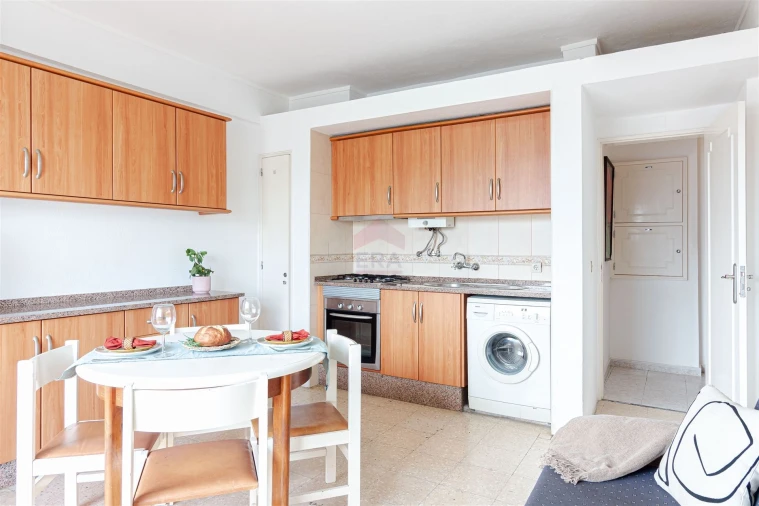 Apartamento T2 para Venda em Monte Gordo Foto 3