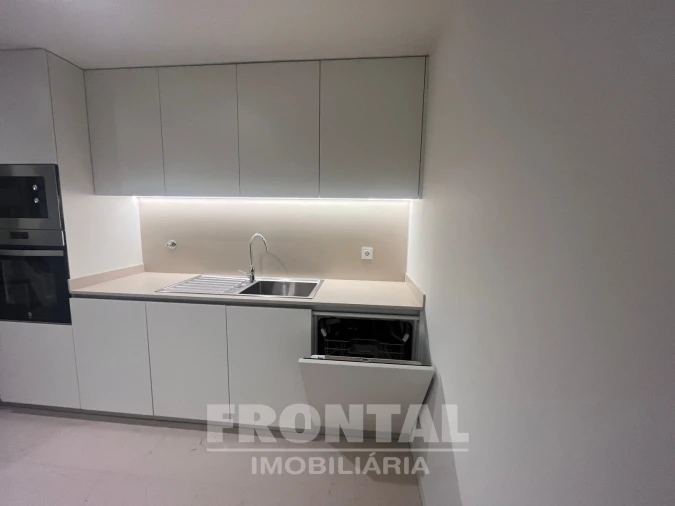 Apartamento T1 para Venda em Cedofeita, Santo Ildefonso, Sé, Miragaia, São Nicolau e Vitória Foto 5