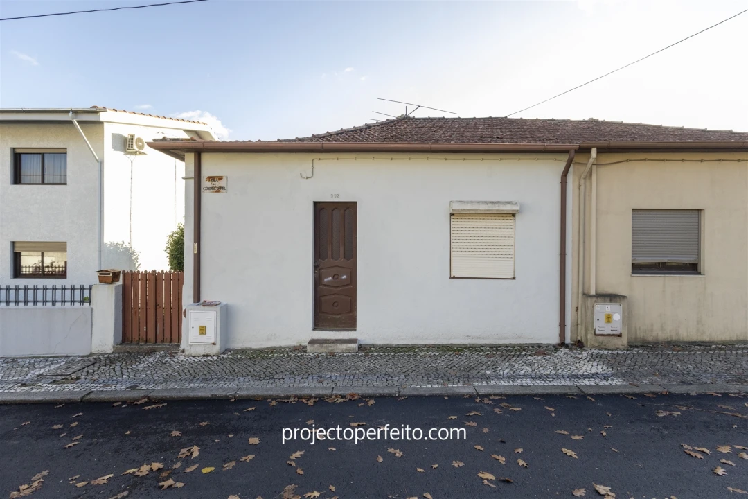 Moradia T3 para Venda em São João da Madeira Foto 1