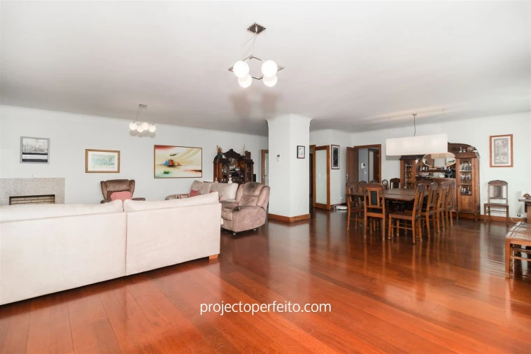 Apartamento T4 para Venda em Matosinhos e Leça da Palmeira Foto 7