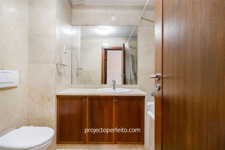 Apartamento T4 para Venda em Matosinhos e Leça da Palmeira Foto 13