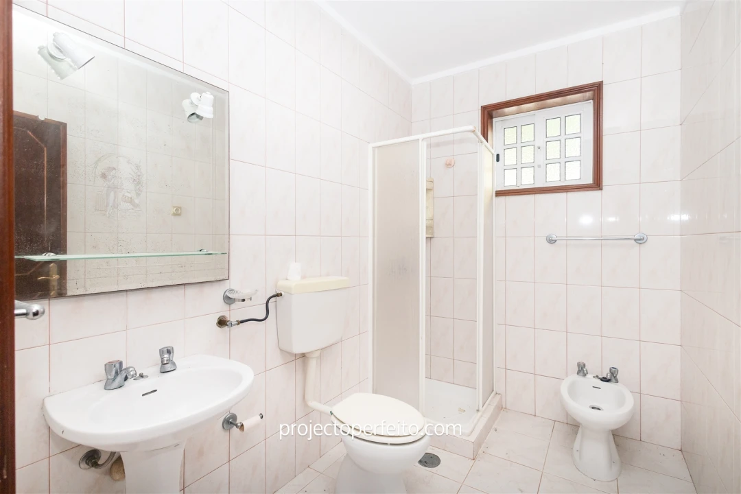 Moradia T10 para Venda em Silvalde Foto 36