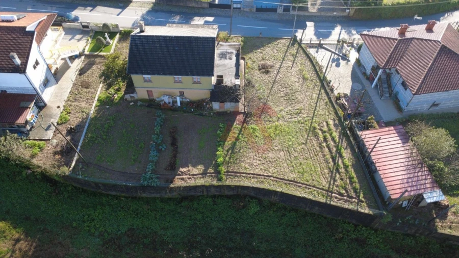 Moradia T3 para Venda em Sendim Foto 31