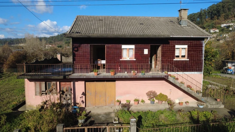 Moradia T3 para Venda em Sendim