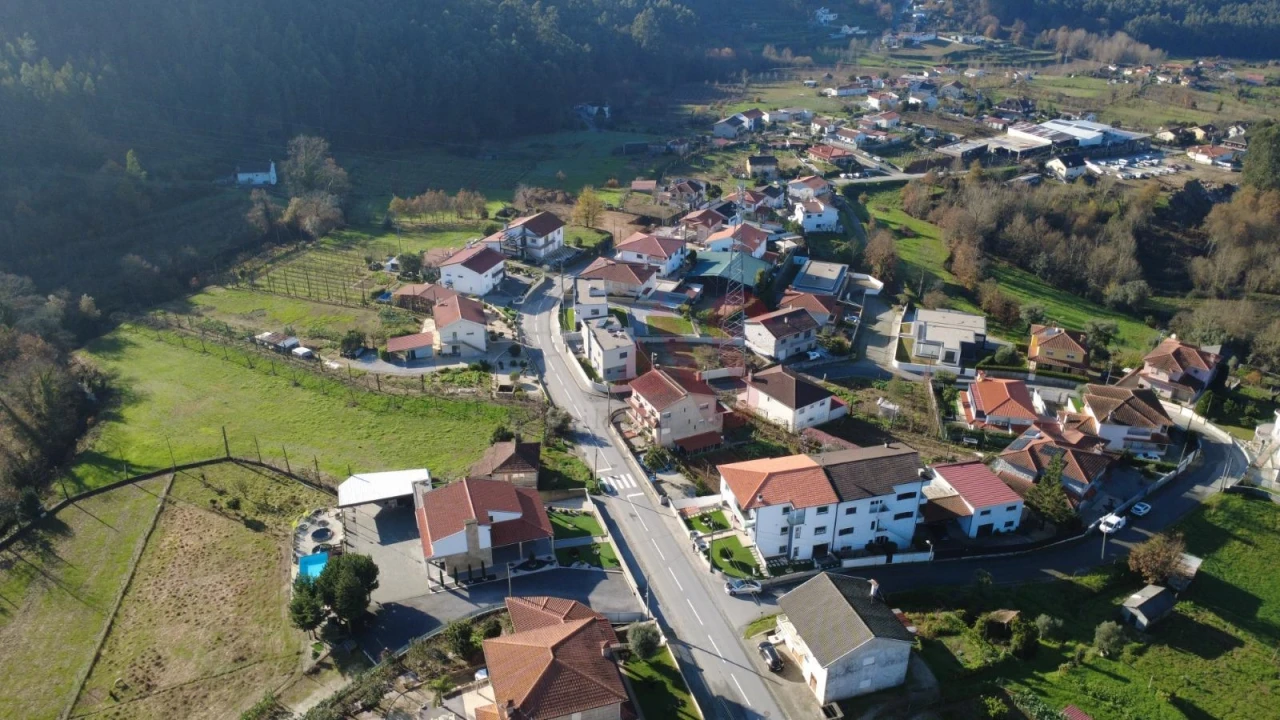 Moradia T3 para Venda em Sendim Foto 27