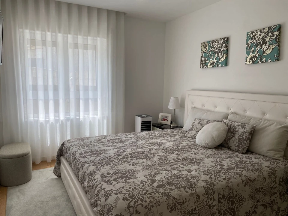 Apartamento T3 para Venda em Arcozelo Foto 6