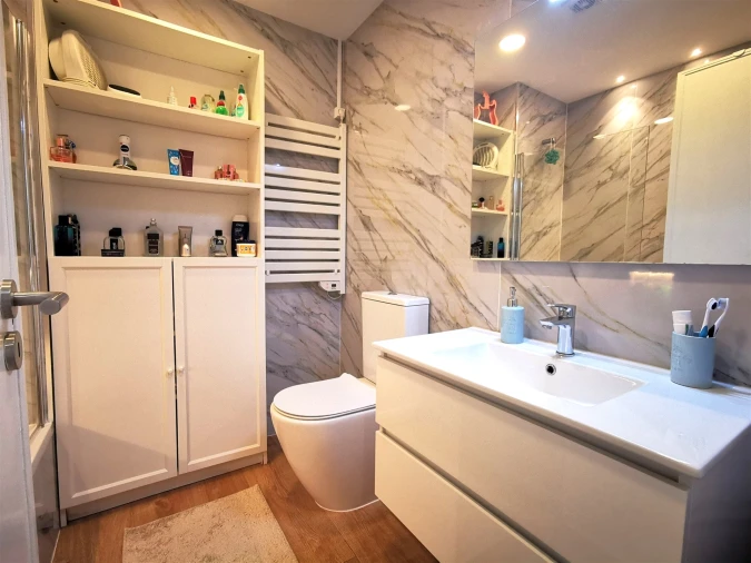 Apartamento T3 para Venda em Arcozelo Foto 11