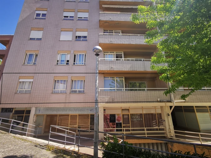 Apartamento T3 para Venda em Arcozelo Foto 17