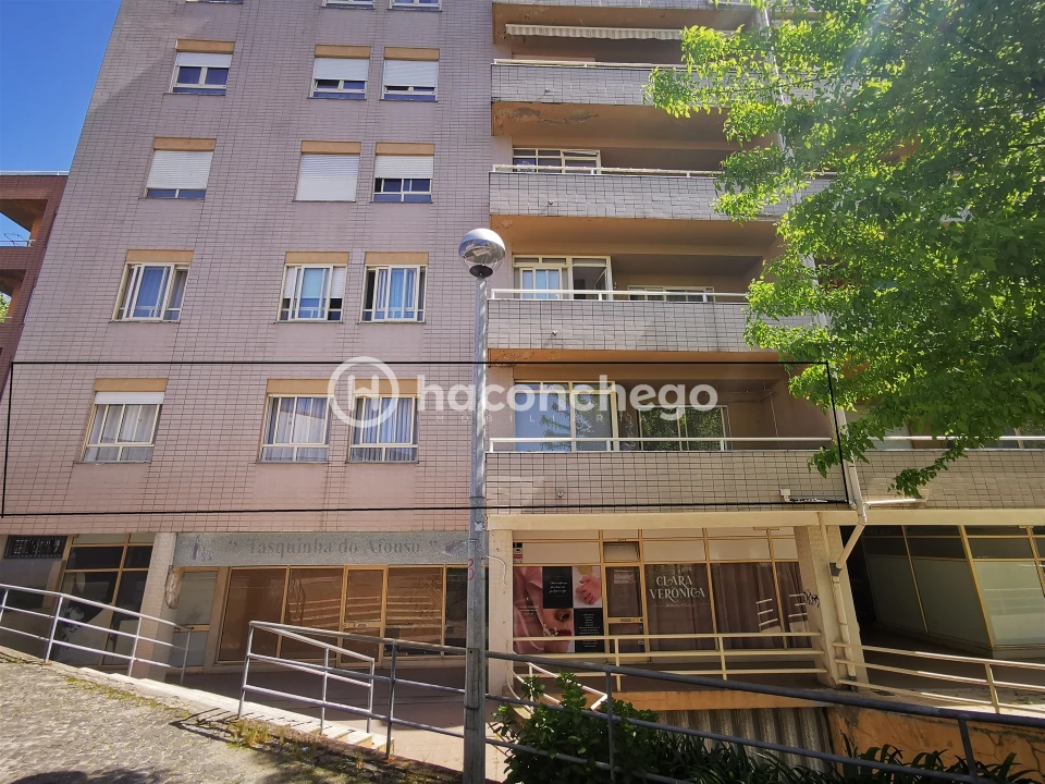 Apartamento T3 para Venda em Arcozelo Foto 16
