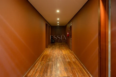 Apartamento T4 para Venda em Aldoar, Foz do Douro e Nevogilde