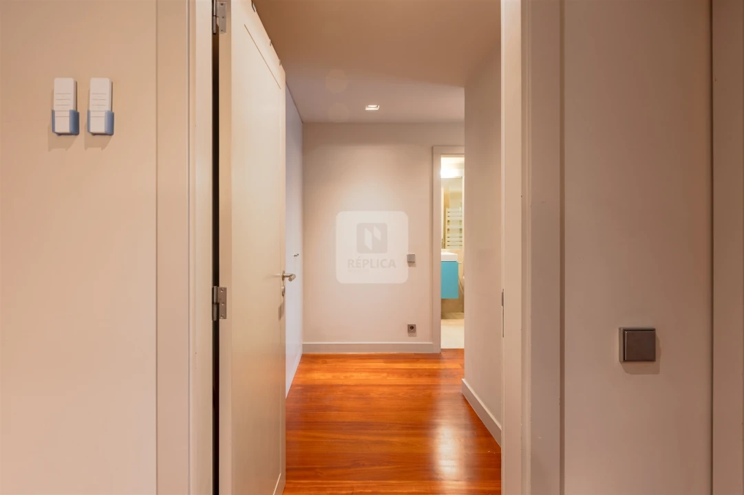 Apartamento T4 para Venda em Aldoar, Foz do Douro e Nevogilde Foto 30