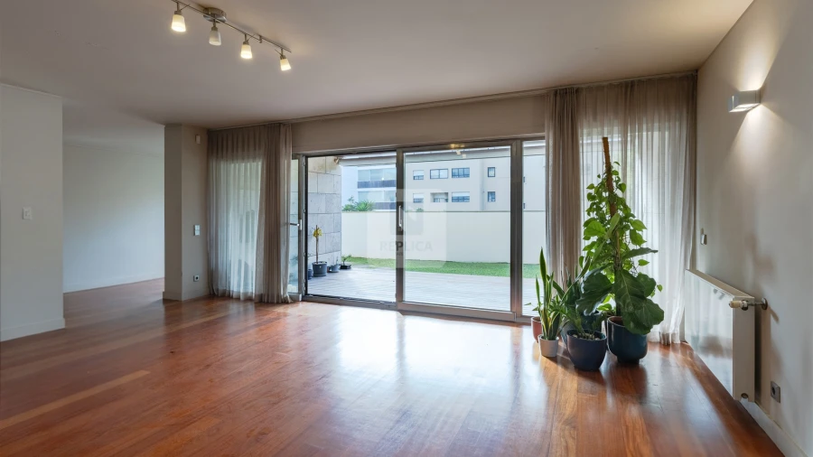 Apartamento T4 para Venda em Aldoar, Foz do Douro e Nevogilde Foto 8