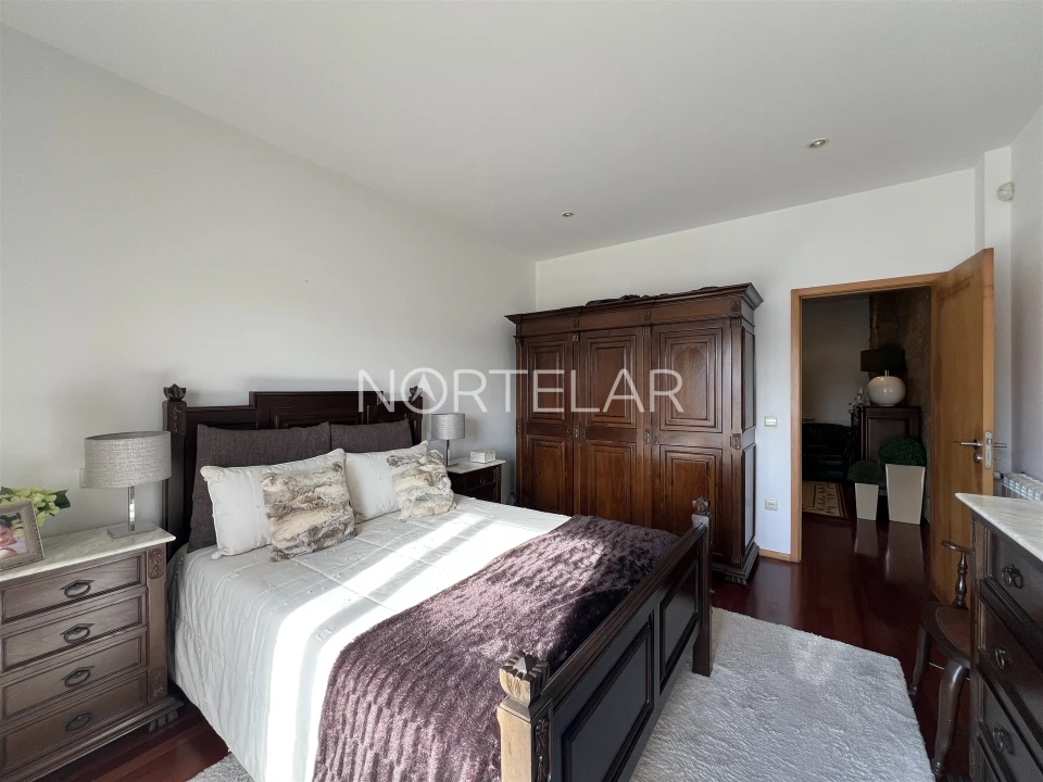 Moradia T3 para Venda em Avidos e Lagoa Foto 19