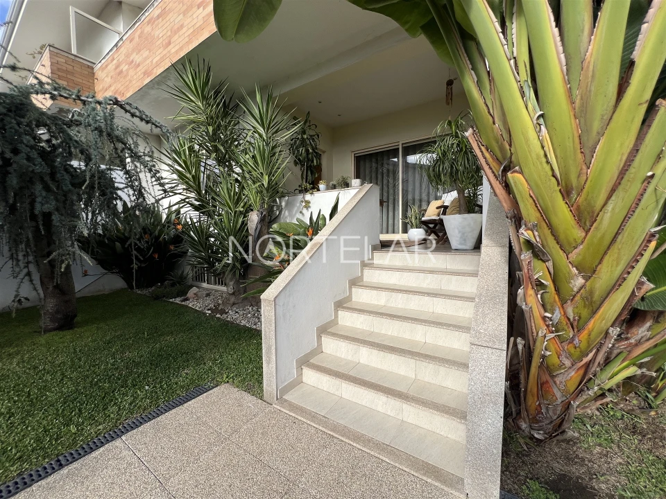 Moradia T3 para Venda em Avidos e Lagoa Foto 39