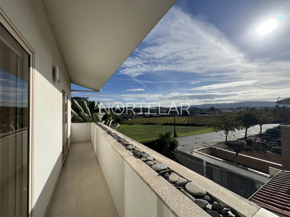 Moradia T3 para Venda em Avidos e Lagoa Foto 22