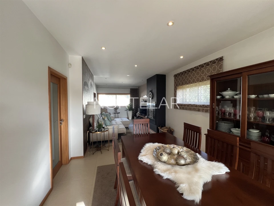 Moradia T3 para Venda em Avidos e Lagoa Foto 8