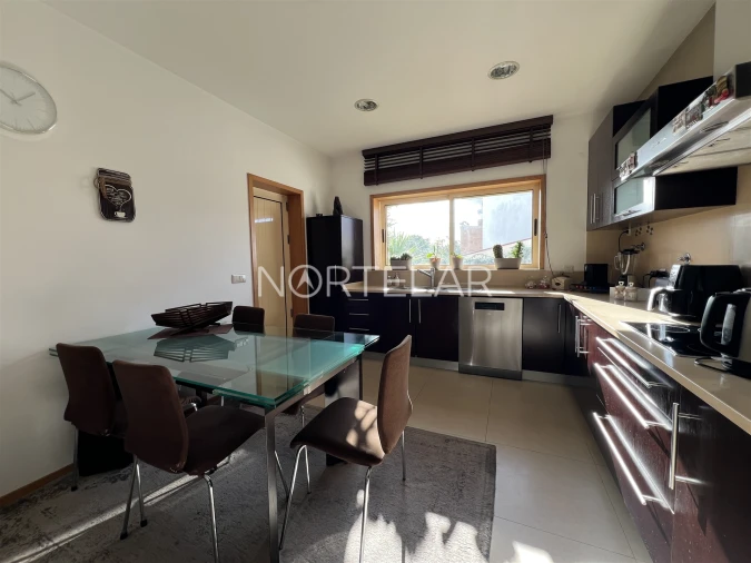 Moradia T3 para Venda em Avidos e Lagoa Foto 16