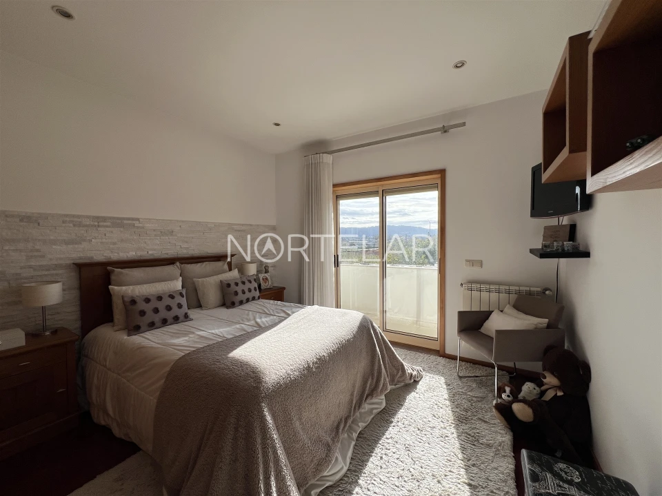 Moradia T3 para Venda em Avidos e Lagoa Foto 20