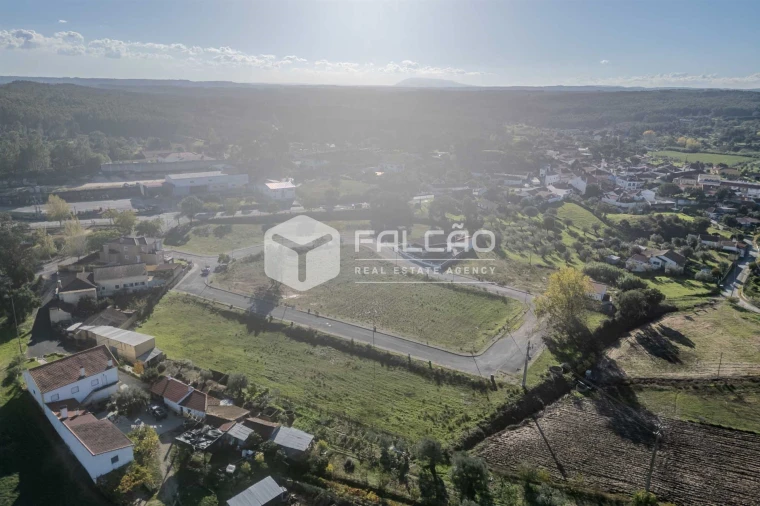 Terreno para Venda em Alcanede Foto 6