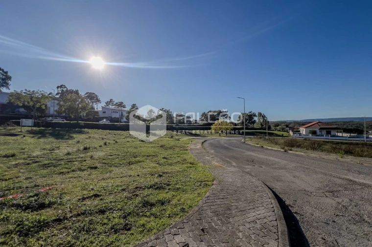 Terreno para Venda em Alcanede Foto 22