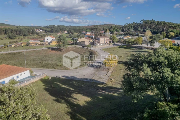 Terreno para Venda em Alcanede Foto 19