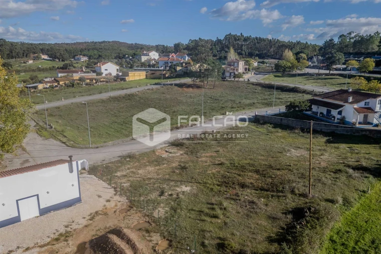 Terreno para Venda em Alcanede Foto 15