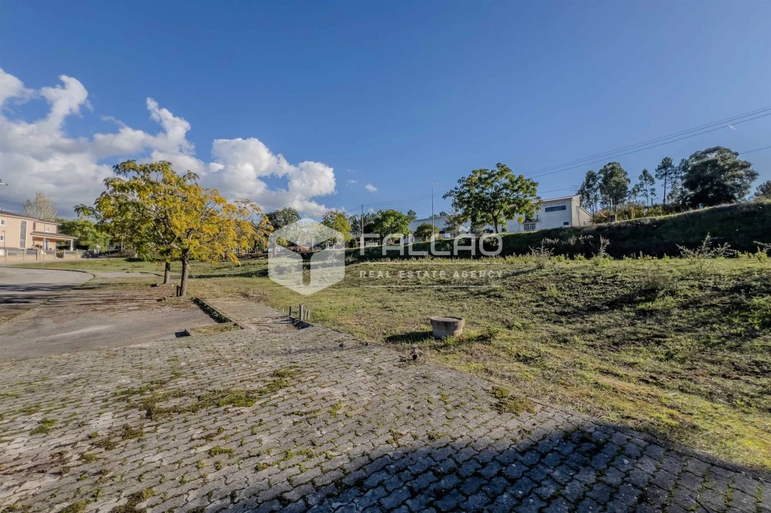 Terreno para Venda em Alcanede Foto 33