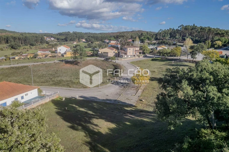 Terreno para Venda em Alcanede Foto 24