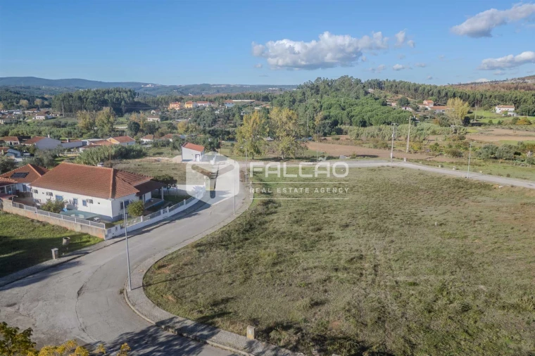 Terreno para Venda em Alcanede Foto 27