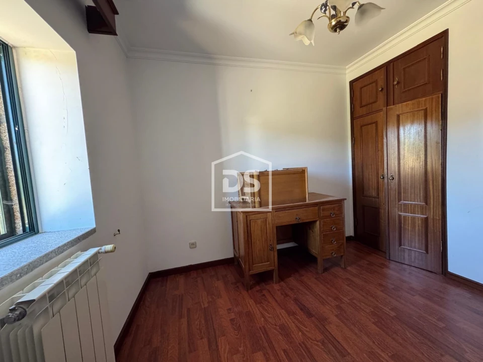 Moradia T4 para Venda em Quintas de São Bartolomeu Foto 5