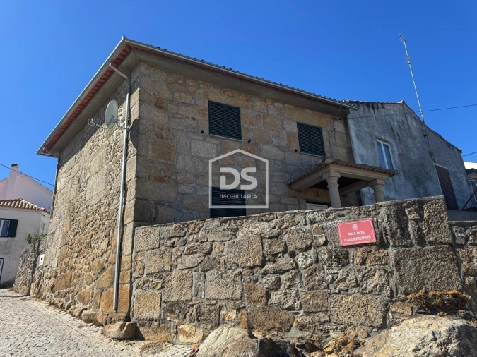 Moradia T4 para Venda em Quintas de São Bartolomeu Foto 7