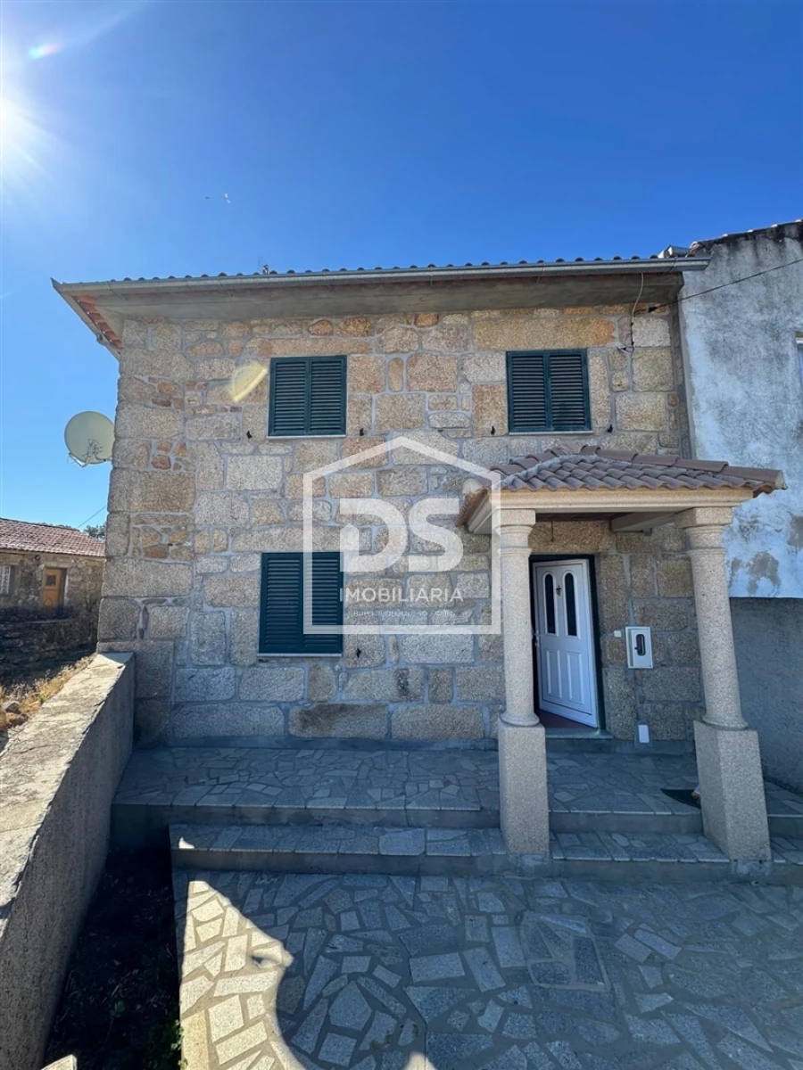 Moradia T4 para Venda em Quintas de São Bartolomeu Foto 9