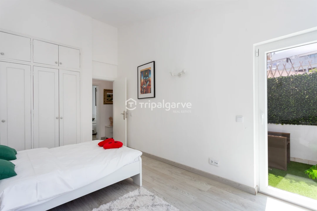 Moradia T2 para Venda em Albufeira e Olhos de Água Foto 14