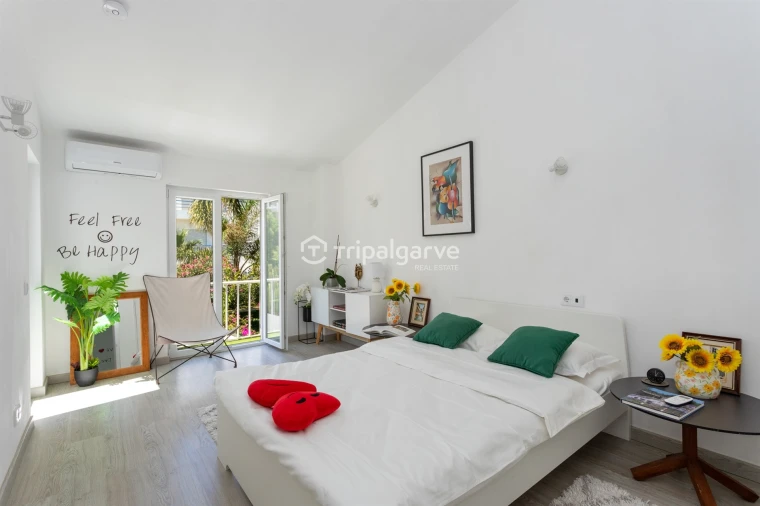 Moradia T2 para Venda em Albufeira e Olhos de Água Foto 5