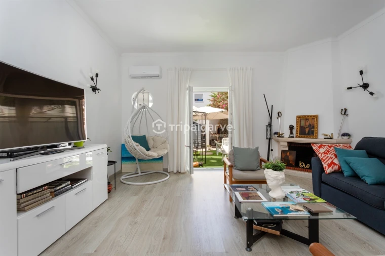 Moradia T2 para Venda em Albufeira e Olhos de Água Foto 3