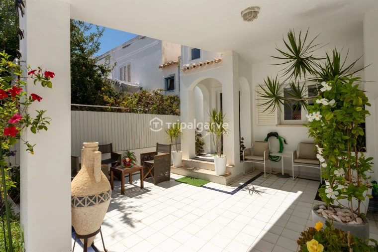 Moradia T2 para Venda em Albufeira e Olhos de Água Foto 7