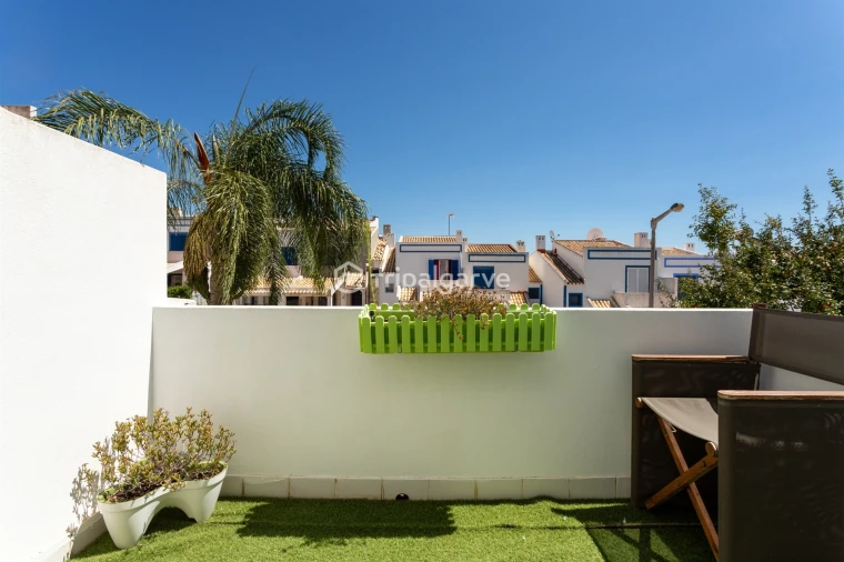 Moradia T2 para Venda em Albufeira e Olhos de Água Foto 18